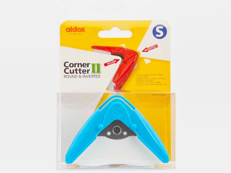 Retail blister pack, size S